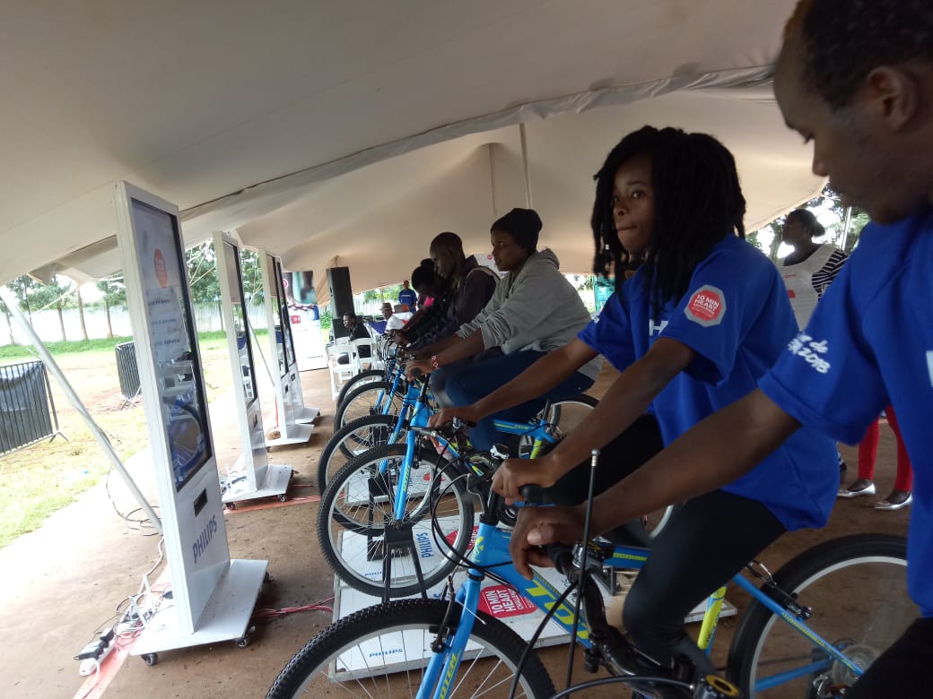 MwalimChurchill's tweet photo. .@PhilipsKenya 10 MIN Challenge:
Philips & @JessyTheMC want to donate cardiac arrest AED Machines to the Meru community.
Join the challenge and help hit the 600KM target. Come cycle at Meru Polytechnic.
#TwendeMERU #TourdeMeru https://t.co/gB6L2Ihvv1