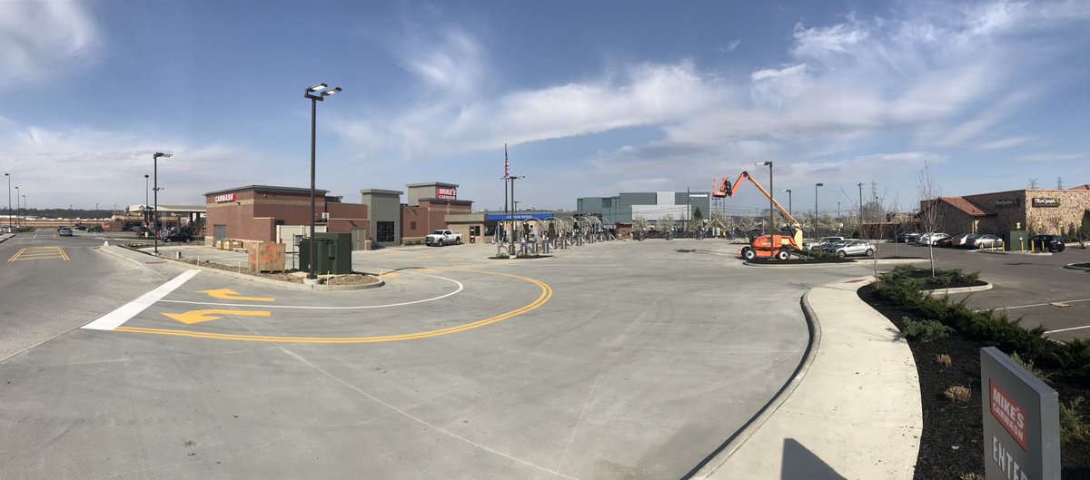 MikesCarwash's tweet photo. Our new Oakley location is lookin’ good! We can’t wait to show the Oakley Community how clean their cars can really be! #TimeToShine #ComingSUPERSoon #MikesCarwash https://t.co/QfInVd5DPv