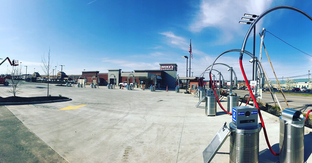MikesCarwash's tweet photo. Our new Oakley location is lookin’ good! We can’t wait to show the Oakley Community how clean their cars can really be! #TimeToShine #ComingSUPERSoon #MikesCarwash https://t.co/QfInVd5DPv