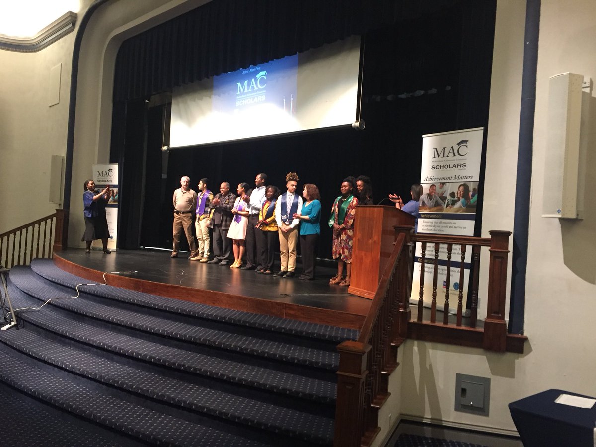 CPSMACScholars's tweet photo. Congratulations to the 2018 awardees. What a special night at the 2018 MAC Awards, so much love at the event#AEO https://t.co/ohbhFdI0ws