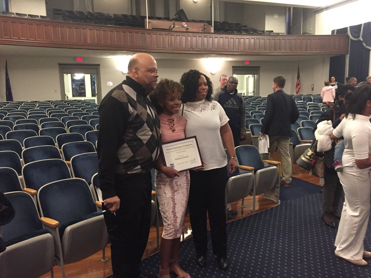 CPSMACScholars's tweet photo. Congratulations to the 2018 awardees. What a special night at the 2018 MAC Awards, so much love at the event#AEO https://t.co/ohbhFdI0ws