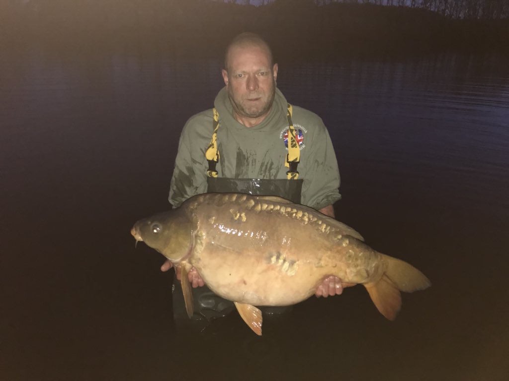 DaveWoollard1's tweet photo. 46.12
#carpparticlesuk
#premiumbaits
#mosquitoangling
#moulindumee https://t.co/6atuFWPhMt