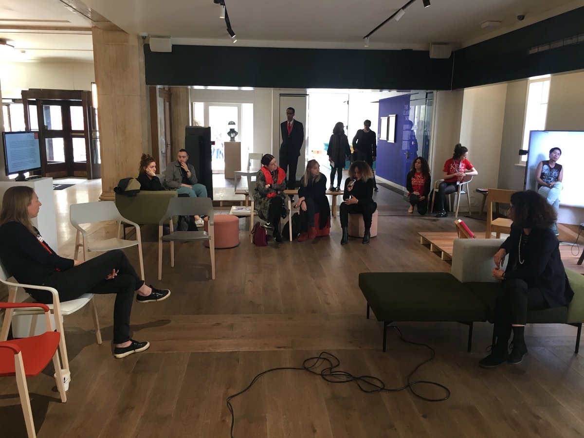 kingsartshums's tweet image. You’ve still got another 90 minutes to drop by and join the fascinating multi-sensory ‘occasion’ On Sympathy in the Bush House Arcade

#ForArtHistory2018 #TheClassicalNow #postclassicisms
#liquidantiquity #IsabelLewis