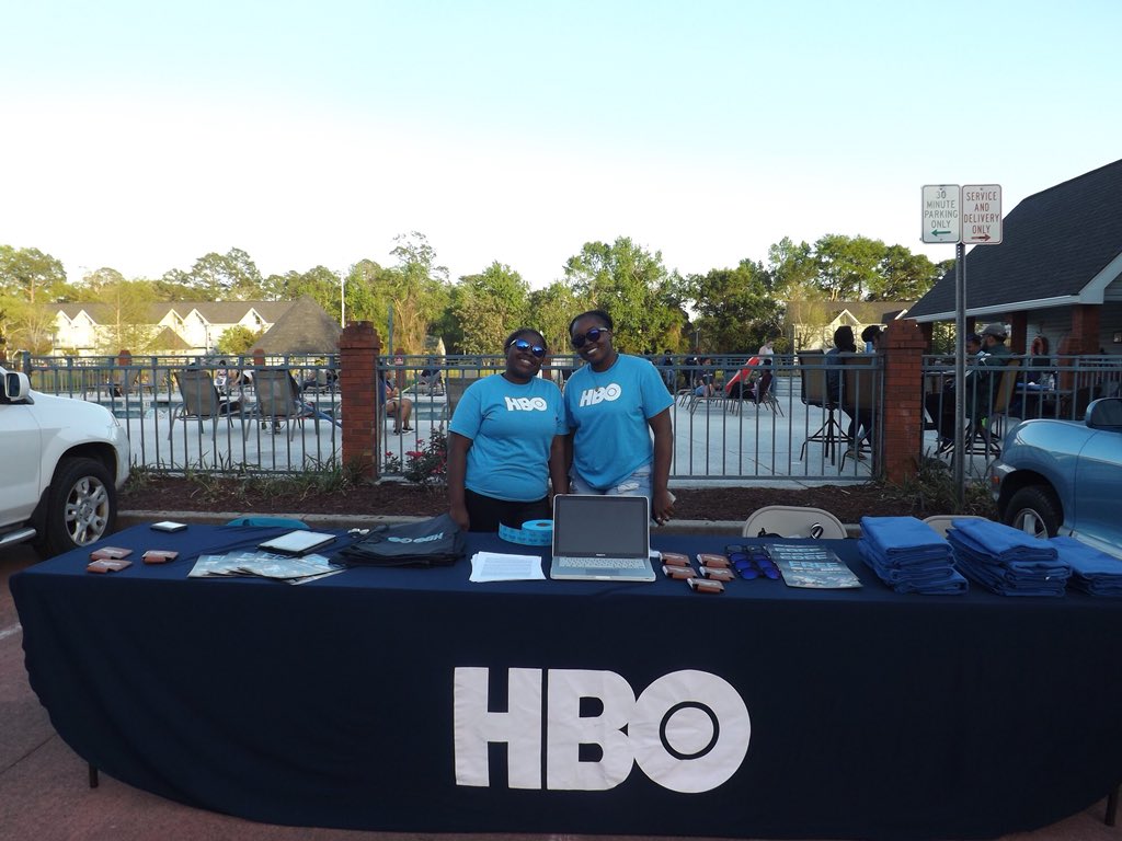 merrmazing_nyse's tweet image. The Dip &amp;amp; Dive Pool Party was a blast last night! HBO GO is for the people. If you missed out on prizes and signing up with us, meet us on April 22, for an Eagle Village takeover to watch the premiere of Westworld! #HBOCollege #StudentRep