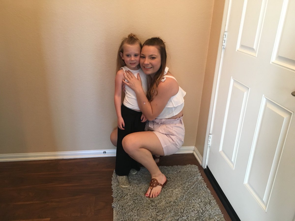 fail_to_thin's tweet photo. And if you didn’t stop reading or unfollow my annoying ass 50 tweets ago, let me give you some bonus pics of me and my best girl. Find your happiness and run with it. Don’t let failure keep you from trying again. You all deserve to feel like you’re living again for the 1st time💖 https://t.co/XkQdsJUeBR