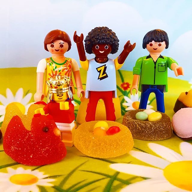 OxandAcaCrew's tweet photo. Yes, finally #spring is there!
.
.
.
.
.
#OxandAcademy #gamebasedlearning #playful #learning #training #education #assetmanagement #assetageing #riskmanagement #flower #field #chicken #eggs #toystagram #playmobil #lego #legominifigure #whatdoyouwanttoimp… https://t.co/9mAUCOmOb9 https://t.co/an3Fk3dn46