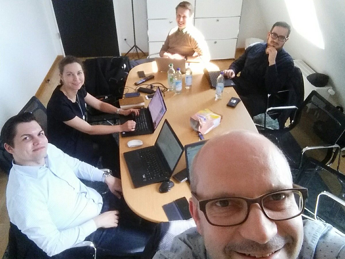 MiBrandtner's tweet photo. VS Insurtech am #1TeamDay von @iteconomics https://t.co/d71I6vCr6e