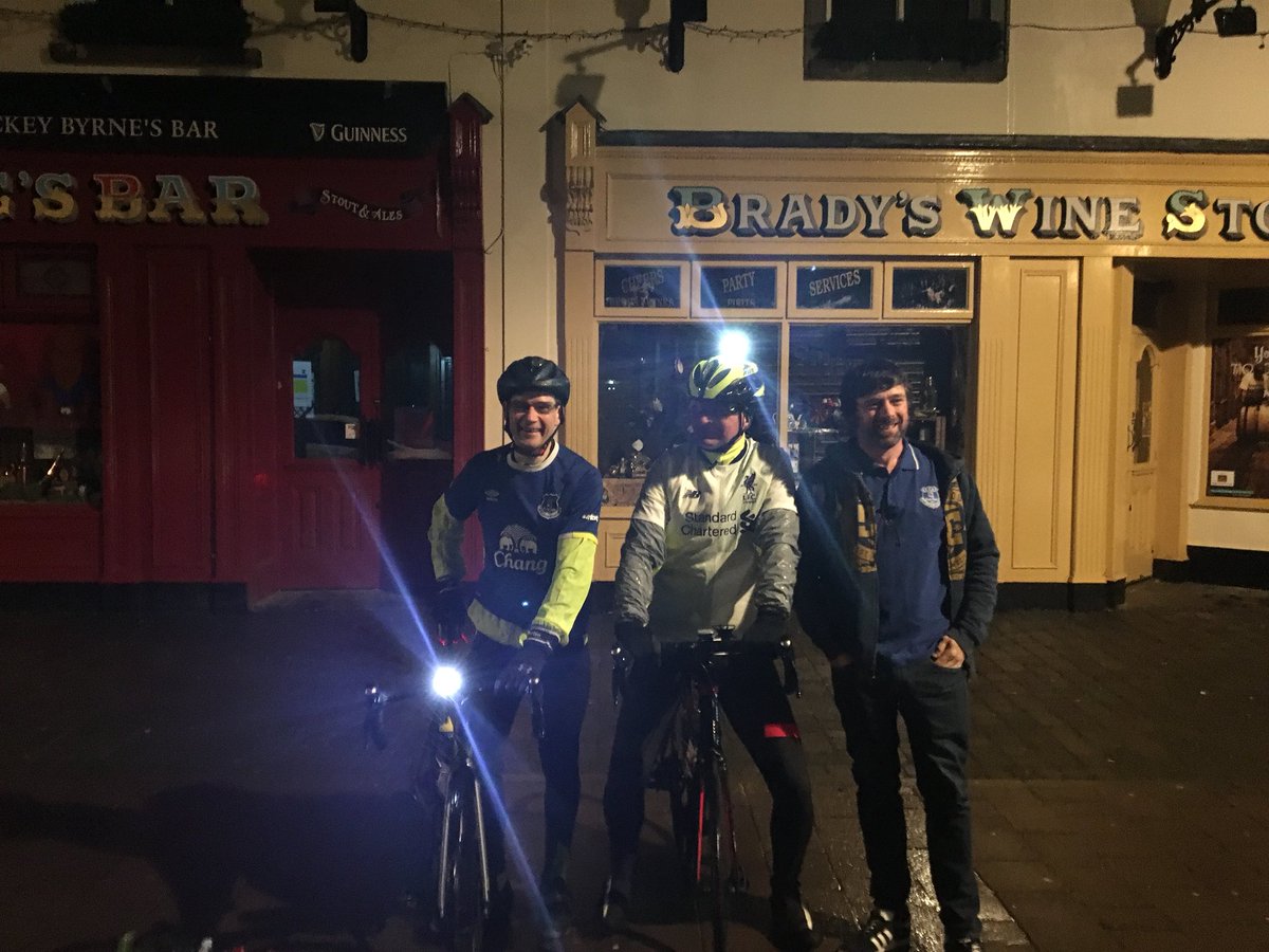 Chris and Ivan starting their charity cycle to Merseyside for the derby🚵🏻‍♂️ <a href="/Everton/">Everton</a> <a href="/LFC/">Liverpool FC</a> <a href="/LivEchoLFC/">Liverpool FC News</a> <a href="/efc_fanservices/">Everton Fan Services</a> <a href="/EITC/">Everton in the Community</a>