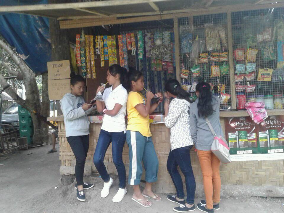 AngelinaLerios's tweet photo. #tambay https://t.co/yOIJQjAkOy