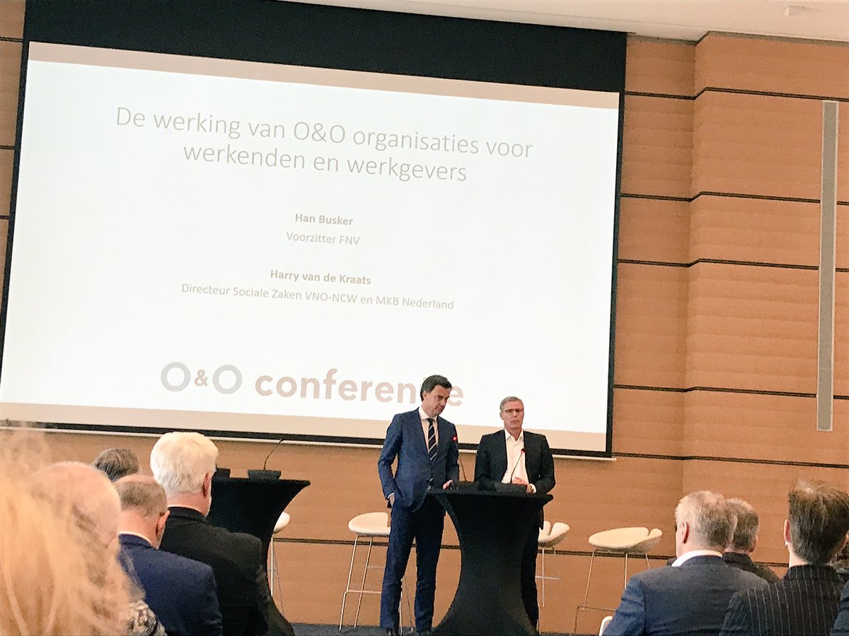 Goed initiatief, 25 Scholingsfondsen organiseren vandaag de #oenoconferentie bij <a href="/SER_NL/">Sociaal-Economische Raad (SER)</a>. De VVD inzet: maak scholingsgeld persoonlijk. Meer weten? Bij @RadioEenVandaag zo verder over onderwijs &amp; arbeidsmarkt, samen met <a href="/prosenmoller/">Paul Rosenmöller</a>
