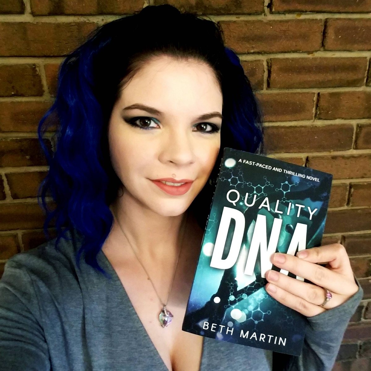 bethmartinbooks's tweet photo. It's official. #QualityDNA has a new cover! It looks amazing!๐๐ #amwriting #indieauthor #scifi #bookcoverlove https://t.co/1pohfZaiI6