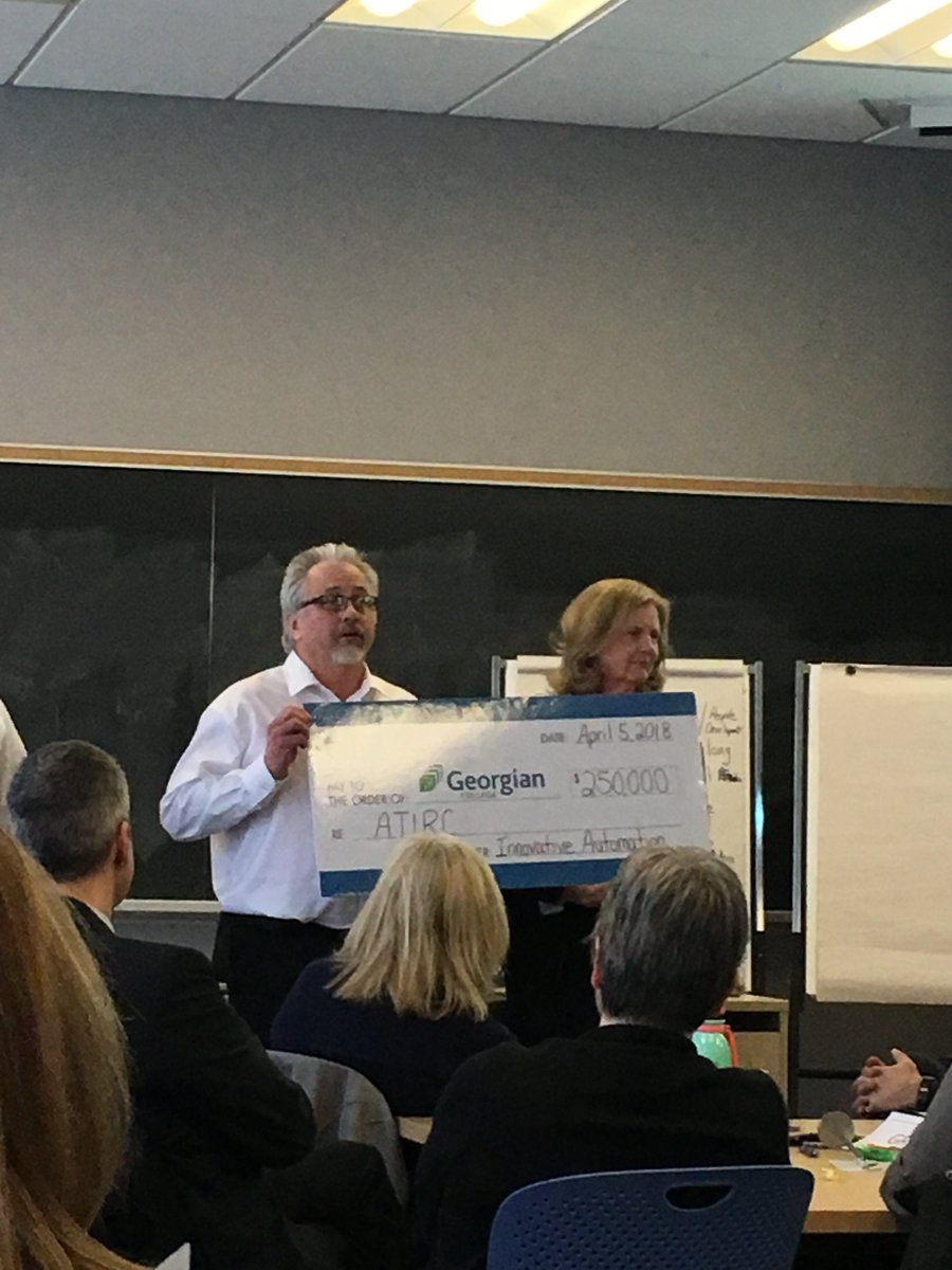 simcoecountyEDO's tweet image. Great news @IAI_Innovators supporting @georgiancollege NEW #ATIRC #Manufacturing #Innovation #SimcoeCountyProud