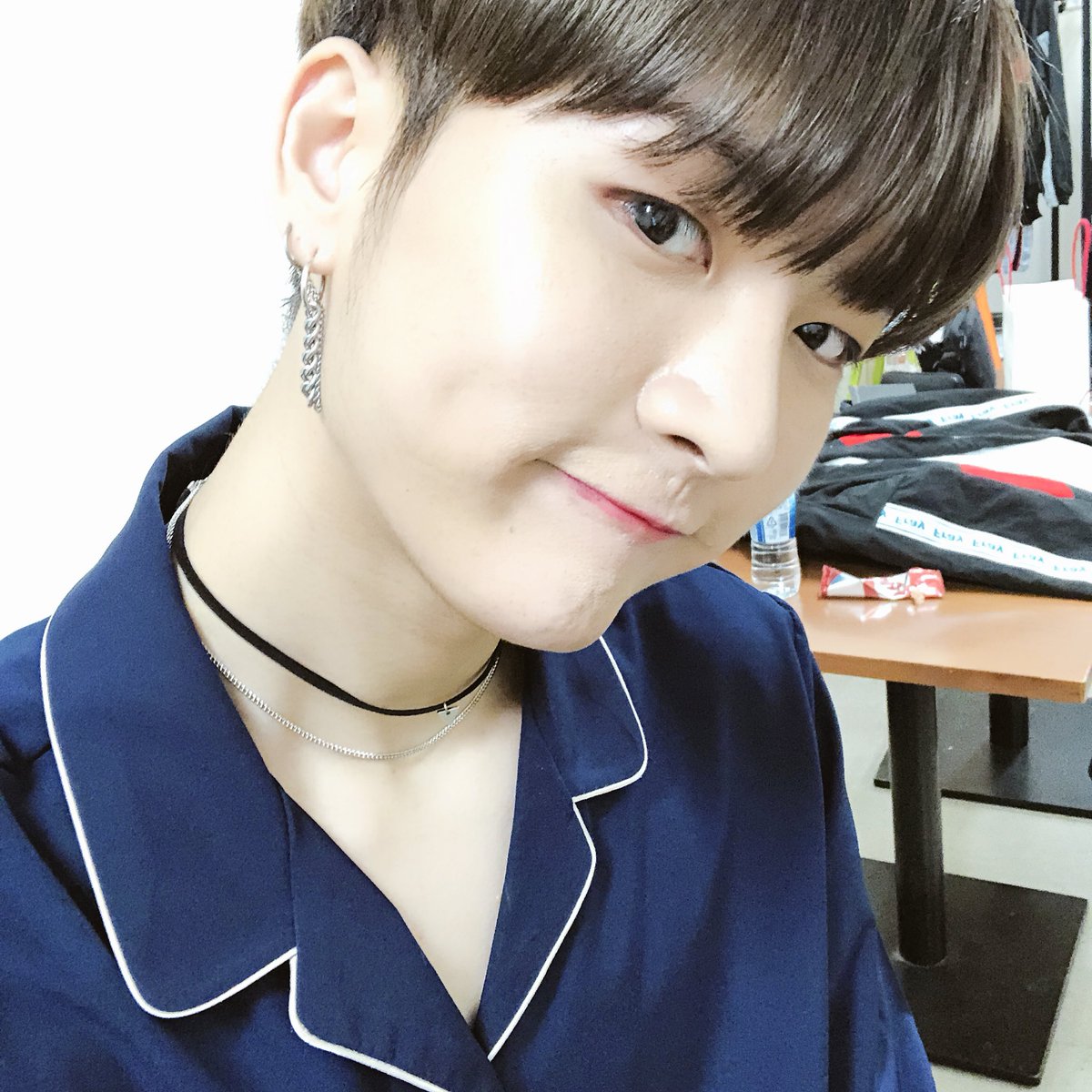 XENO_T_twt's tweet photo. #호준
2018.4.6
오늘 감사해요! 하루의 마무리는 호준이로❤️ https://t.co/h3llHDCUg9