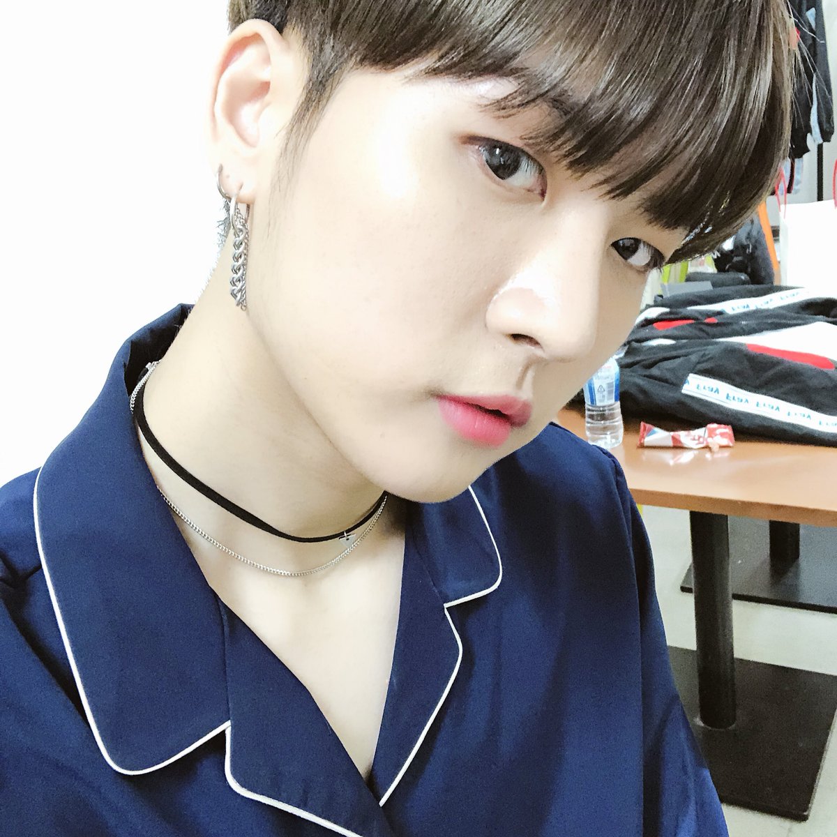 XENO_T_twt's tweet photo. #호준
2018.4.6
오늘 감사해요! 하루의 마무리는 호준이로❤️ https://t.co/h3llHDCUg9