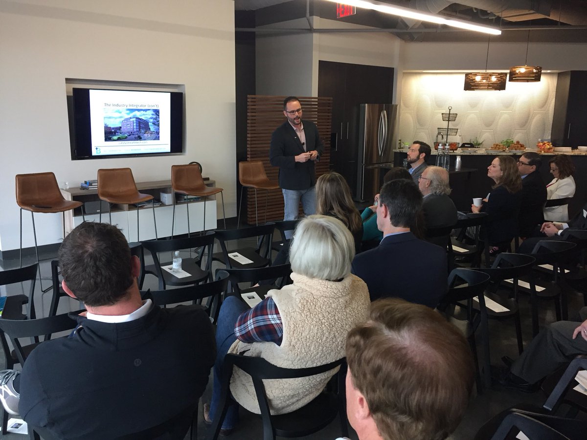 CorpDisruption's tweet photo. The #industryintegrator concept #CatalystHTI fortune 100s with startups #healthcare #innovation lead by @mikebiselli in #Denver #RHino https://t.co/fpHq2i5Kcv