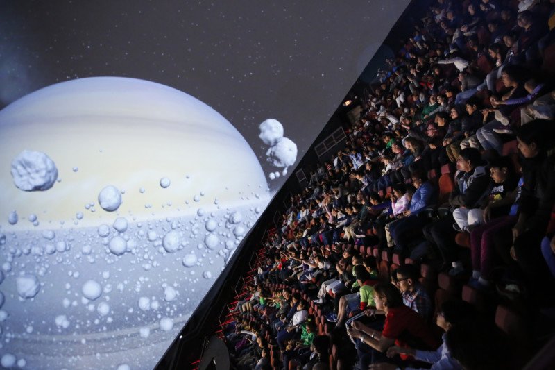 InParkMagazine's tweet photo. From InPark Issue 72: @LibertySciCtr embarks on a new era with #digital #fulldome #projection via the @ES_Digistar #digistar6 @ChristieDigital https://t.co/QyjTTFo3Wm https://t.co/ApHXV10dta