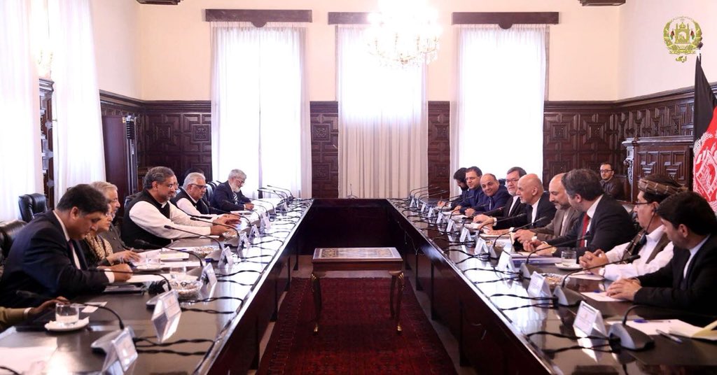 DrOmarZakhilwal's tweet photo. Visit to Kabul by Pakistan Prime Minister Shaid Khaqan Abbasi concluded: in an environment of full respect & warm hospitality, a frank, constructive & forward looking dialogue, agreement on key principles & specific mechanism for bilateral engagement & path forward. https://t.co/yLqgaZKWQd