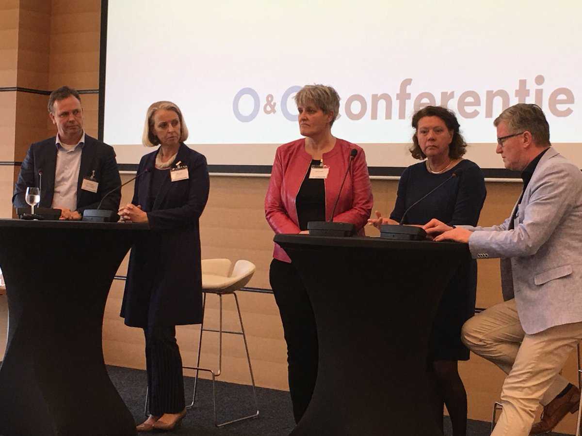 ‘Begeleiding van praktisch geschoolden naar een #levenlangontwikkelen is gedeelde verantwoordelijkheid en maatwerk’, zeggen sociale partners op de #oenconferentie