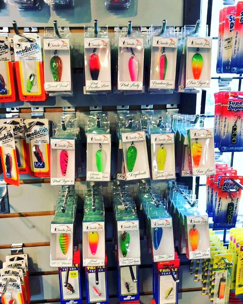 ofishallyhookd's tweet photo. We are very proud to announce we have partnered with ERNIES TACKLE in June Lake, California... They are now carrying CHARACTER LURES on the Lure wall... Opener is April 28th please feel free to stop in and say HI https://t.co/H1t0ziKgbi