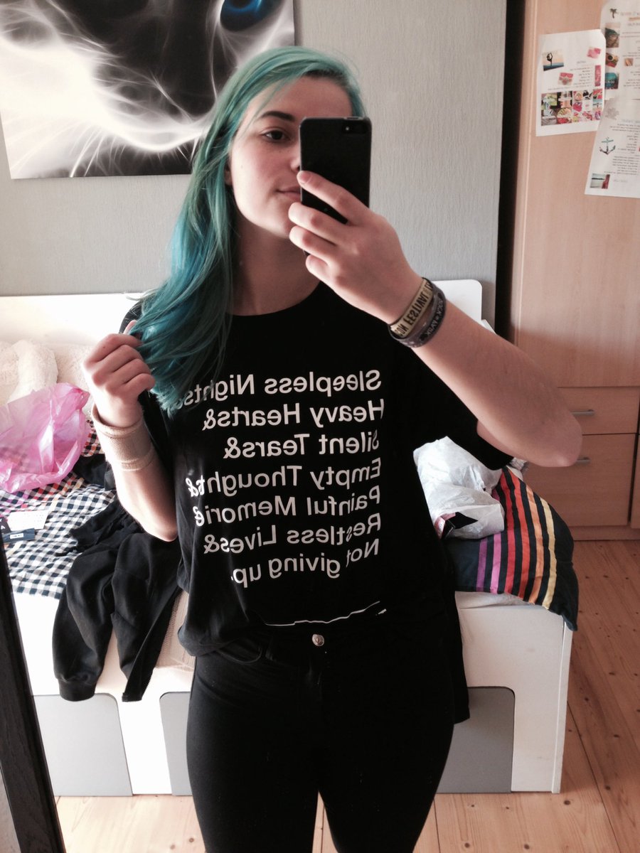 6277mars's tweet photo. It's finally here 😍 #TKWL
(Ignore my body, I'm working on it 💪🙈) https://t.co/TNiPMSHTMK