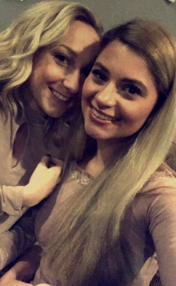 bailey1098's tweet photo. Happy Birthday to the best roomie 💓 I’m so sorry I’m not there to celebrate, I hope you have the best day. Love you lots 🎉👯‍♀️ https://t.co/qBk8ZF9MlP