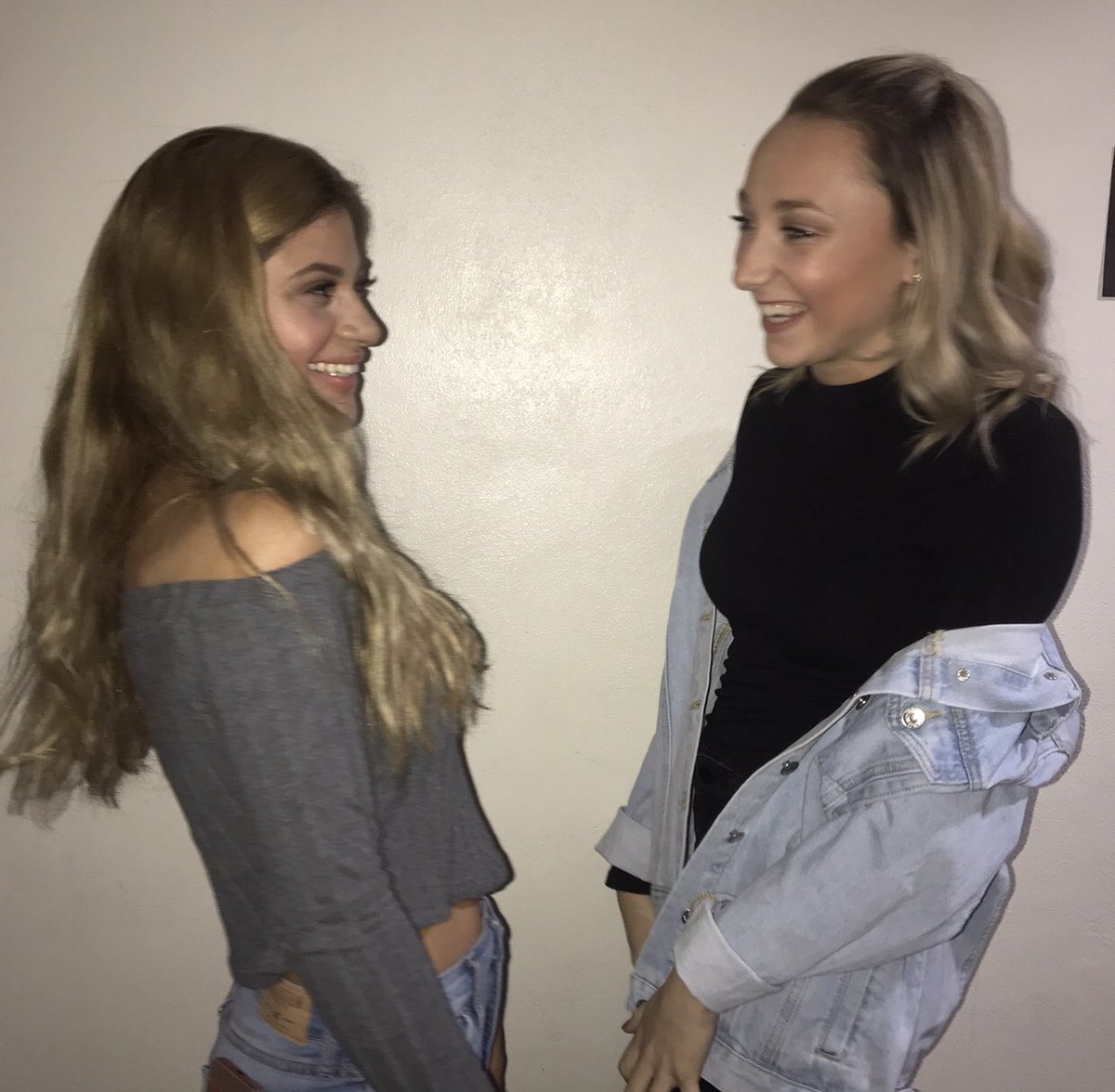 bailey1098's tweet photo. Happy Birthday to the best roomie 💓 I’m so sorry I’m not there to celebrate, I hope you have the best day. Love you lots 🎉👯‍♀️ https://t.co/qBk8ZF9MlP