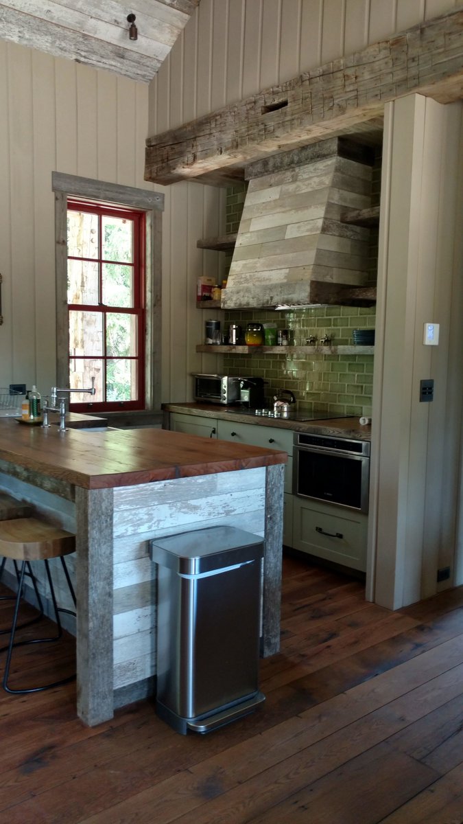 Sterl Kitchens tweet media