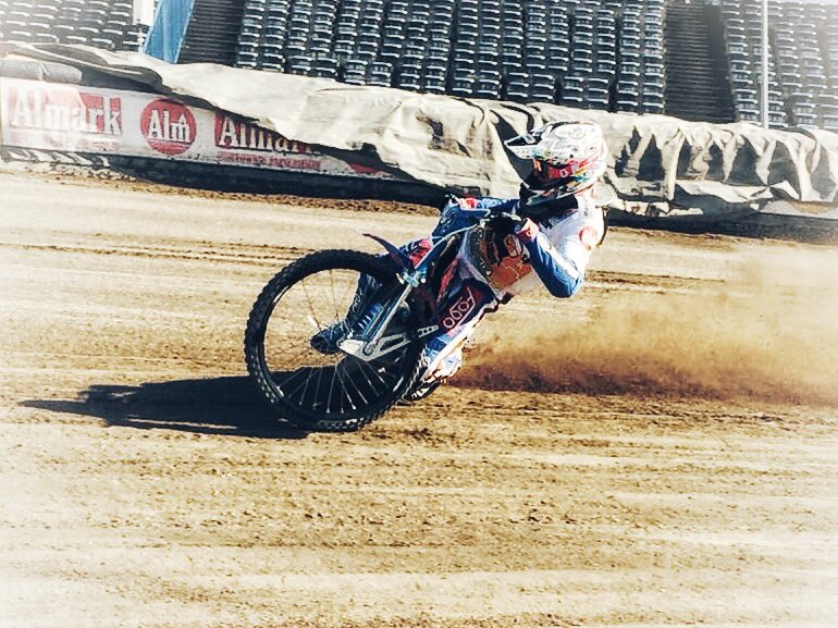 kurtzBKR's tweet image. #practicetime now at Smoczyk Arena @MiastoLeszno @UniaLesznoKS #KSUL #BKR @BradyKurtzBkr👊🏼💪🏼✊🏼