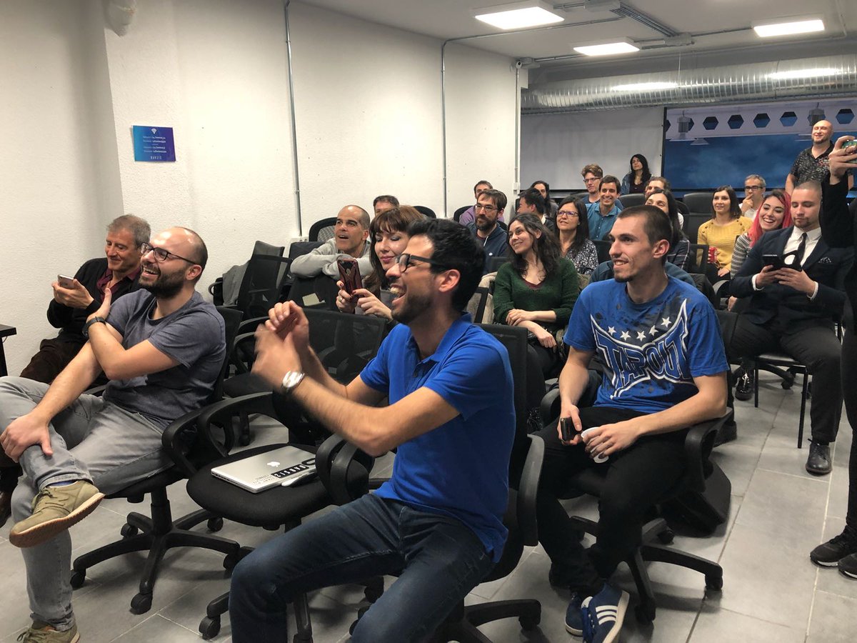 Mil gracias a todos los asistentes ayer a nuestro evento de #xRWorldMadrid, “Realidad virtual sin cables #xRWorldStandalone" lo pasamos genial!
Próximamente artículo recopilatorio de los puntos más importantes tratados y entrevista a sus ponentes. ¡Estad atentos!