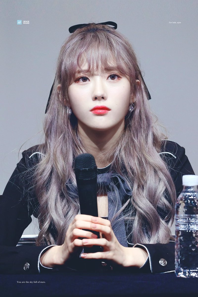 SpaceBound_97's tweet photo. 180324 🐰🐰
#루다 #우주소녀 #WJSN https://t.co/gozwJr9vVQ