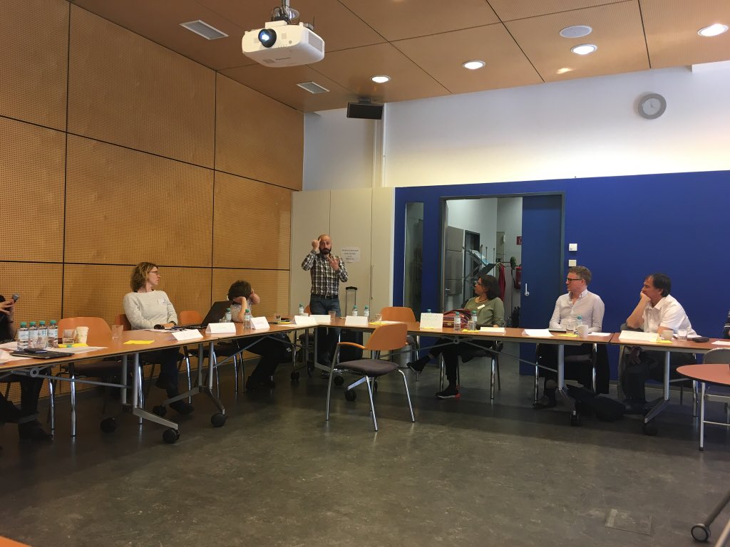 leesonl's tweet photo. @ProSignECML @enslt_eu encourages us to share #bestpractice examples, & plan for the future. Notes #digital literacy & digitalassessment need focus so we can future-proof our work. #prosign2 https://t.co/oDnXkXqkse