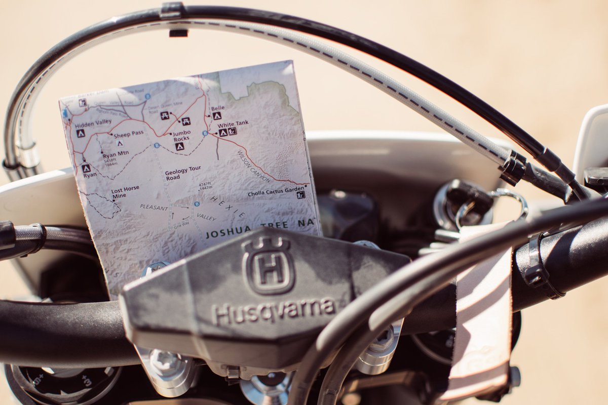 Where are you off to this weekend?

#dualsport #dualsportcanada #husqvarnamotorcycles 

Photo: Ashleigh Kaliszuk