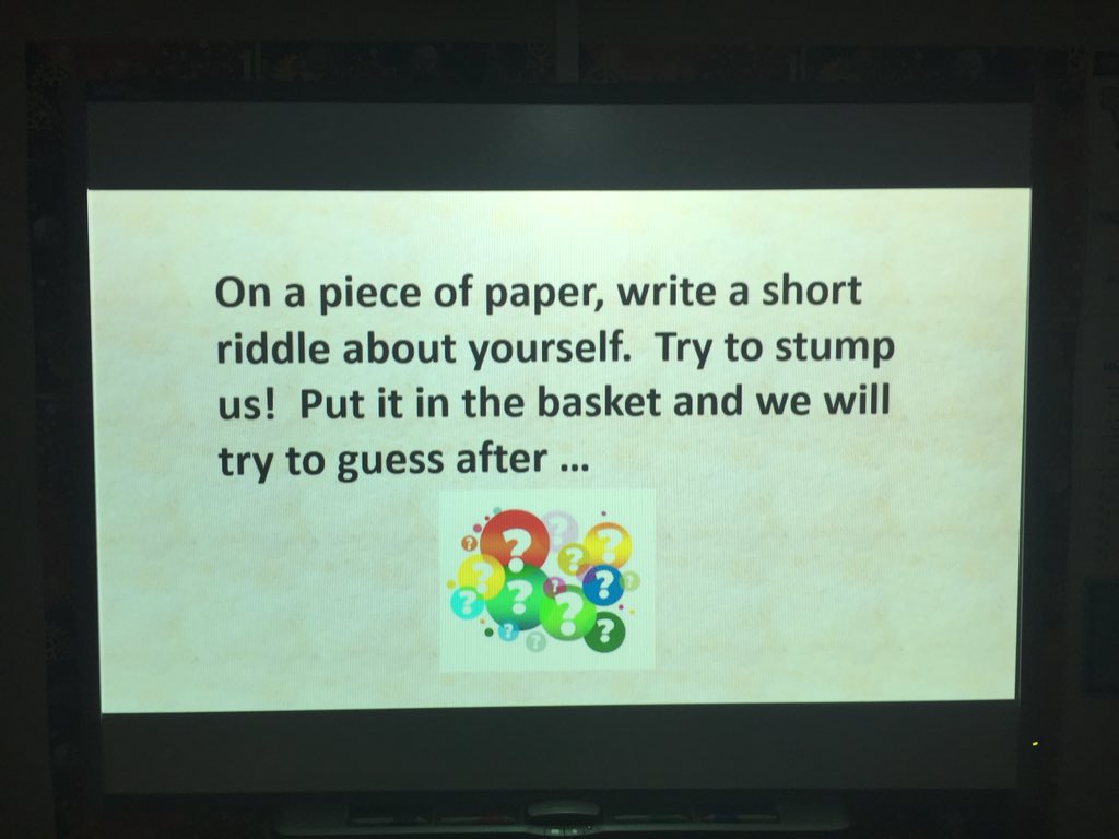 ChristyHuse's tweet photo. Friday morning message #twehowl #chattyclass https://t.co/LDzjBPugzH