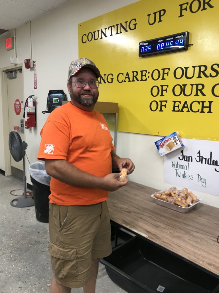 The Home Depot #0263 tweet media