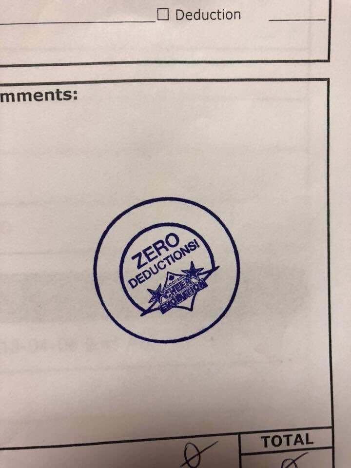 bigfanofthesun's tweet image. I’M SO PROUD OF THIS TEAM!! day one of nationals was a dream💛