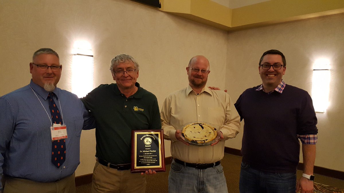 HainlineHCF's tweet photo. Congratulations to Lucas Anderson (2nd from right) on winning the Hainline Heritage Charitable Foundation $1000 scholarship! We look forward to seeing what you accomplish in Environmental Health! Also we hope you enjoy the 🥧 🙂! #mmfeha @MMFEHA https://t.co/JhvWaWaroN