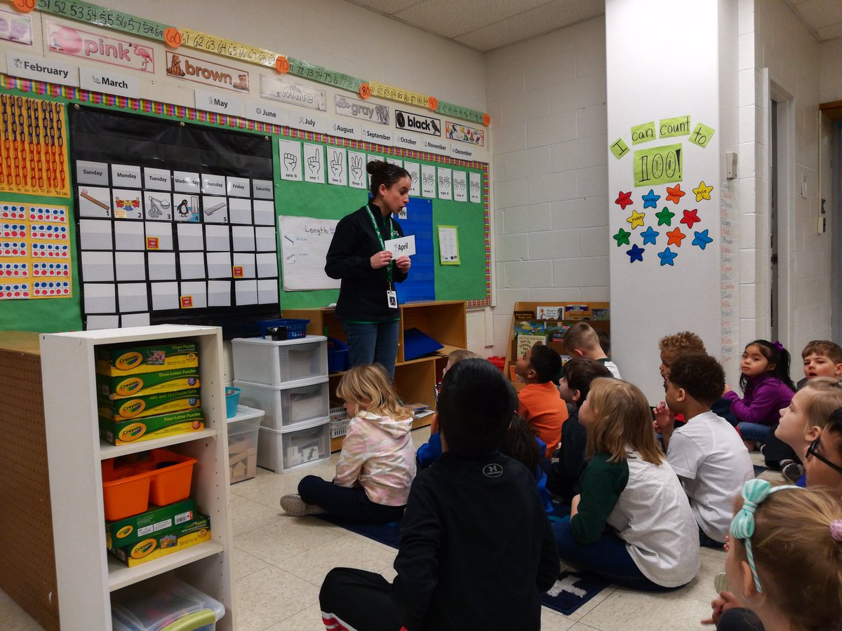 Love spending time with <a href="/jrossetti_kindy/">J. Rossetti</a> and her class for Number Corner. #d75learns <a href="/d75eagles/">Jim Kallieris</a>