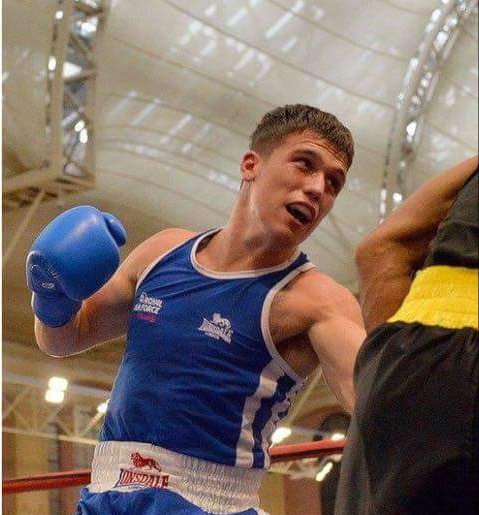 armyboxingassoc's tweet photo. Good luck to the UK Armed Forces boxers competing in the England Boxing Elite pre 1/4 finals in Huddersfield this weekend.
If successful they will join 11 other Armed Forces boxers who have qualified for the 1/4 finals.
@armyboxingteam 
@RNRMBoxing 
@RAFBoxing 
@PoppyLegion https://t.co/tiayWBdlDN