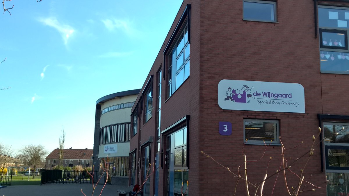 De Wijngaard in Huizen. Speciaal onderwijs en zorg in verbinding met partner zoveel mogelijk op locatie. Schoolvoorbeeld! <a href="/schoolleider/">AVS</a>