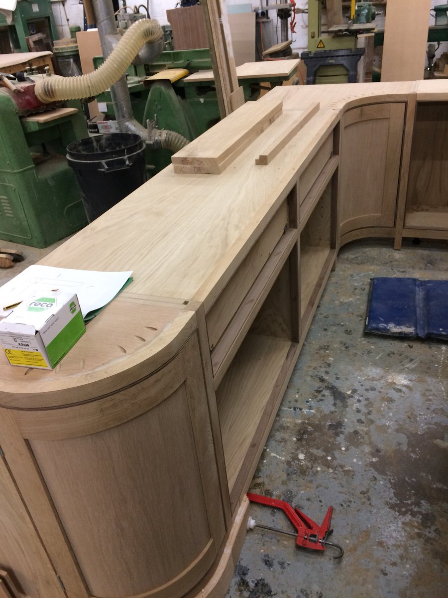 lakeswood's tweet photo. Busy times for our creative craftsmen in Windermere #bespokeisbest #creativityinwood #furnituresolutions #handcrafted #traditional https://t.co/vMC2EzHxsc