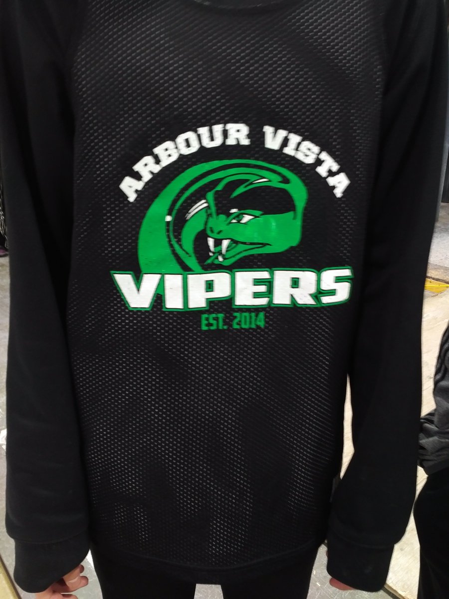 LBusuttil's tweet image. Great school spirit @ugdsb #SkillsCanada event this morning! Best of luck &amp;amp; have fun student teams! @GrandvalleyDPS @RicksonWolves @SpencerAvenueES @ArbourVista