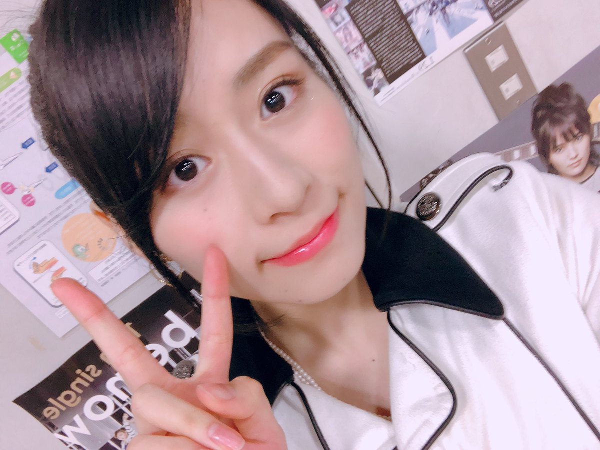 生誕祭ありがとうございました💕

21歳も劇場で祝って頂けて幸せでした✨

SHOWROOMコンセプトで可愛い😊
顎神ー笑🐰

コールも頑張って下さりありがとうございました！💕