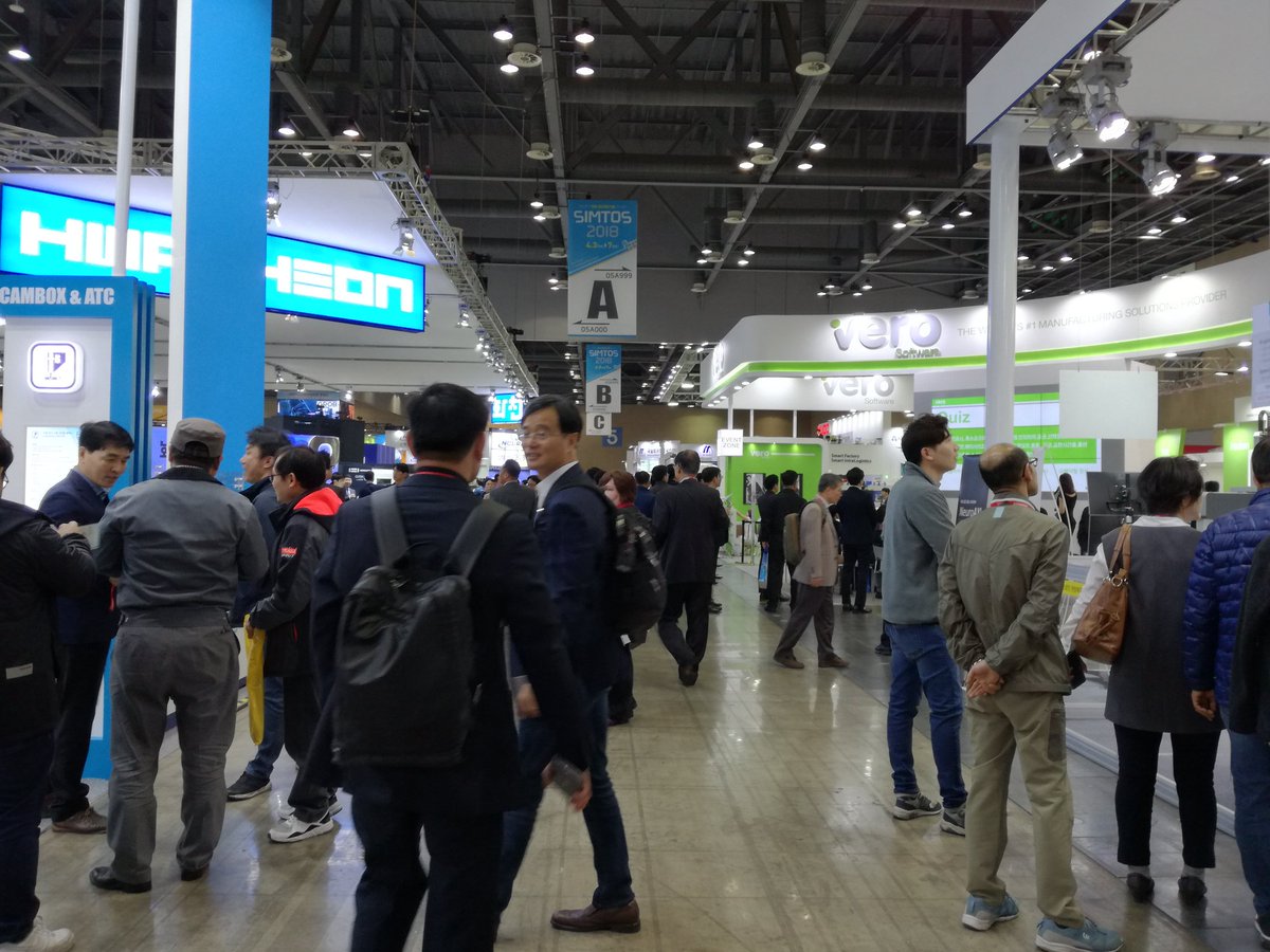 marinella339's tweet image. #SIMTOS2018, cresce l'affluenza. Italiani ben posizionati! Contatti buoni! #macchineUtensili #lamiera #CoreaDelSud #Corea #italianInFiera #noiCiSiamo
