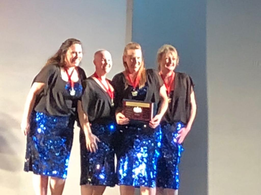 Super proud of our girls Something For The Weekend <a href="/SABSSing/">SABS</a> Quartet Champions and our other fab quartets too. Well done to all those who competed 👏🏻👐🙌💜 <a href="/SingLABBS/">LABBS</a> #barbershop #SABS18
