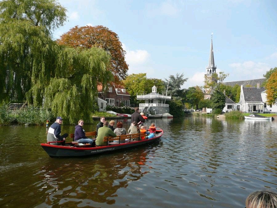 Wat doe jij dit #Weekend!? Je bent sportief en gaat graag op pad. Op zoek naar een opwindend avontuur of juist een relaxte omgeving om uren in rond te dwalen. Vind op #VVV.nl in een handig overzicht iets #Actiefs in de #Natuur van #Nederland. bit.ly/2GFQuAf