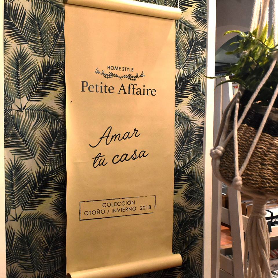 #BuenViernes🔎Espiamos las novedades en el rincón de Petite Affaire en nuestra Casa Central 🏡😍 Date una vuelta, hay muchas cosas lindas ✨👏🏻 #Alparamis #HAUS #Decoración