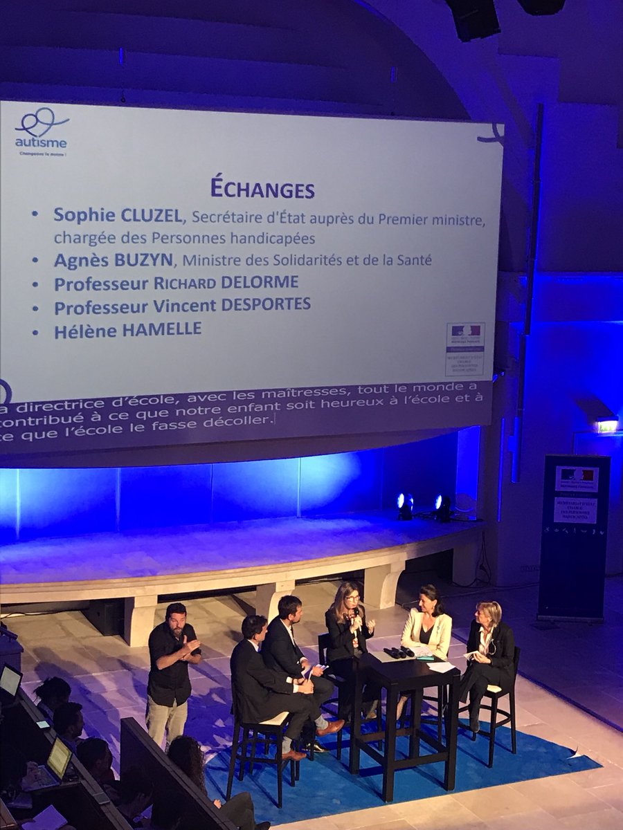 sophie_ferracci's tweet photo. Table-ronde avec @agnesbuzyn et @s_cluzel sur l’intervention précoce auprès des enfants autistes #ChangeonsLaDonne @AdrienTaquet @KarenMartinon https://t.co/m0wYfLdC6w