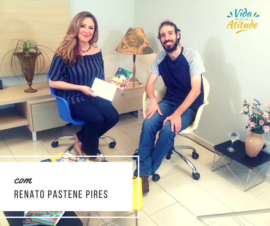 VidaeAtitude's tweet photo. E neste sábado teremos a presença do escritor Renato Pastene Pires. Ele vai falar sobre o seu mais novo livro "O Vidente". É amanhã, às 16h no canal 25 da NET, a Centra TV. https://t.co/XDZ7QgHLEg