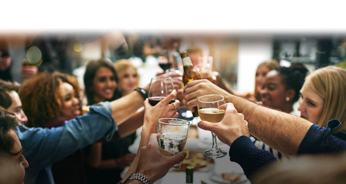 Embrace the season and enjoy nice wines with fun friends and family - Tis the season for that #FridayFeeling with Aime!
