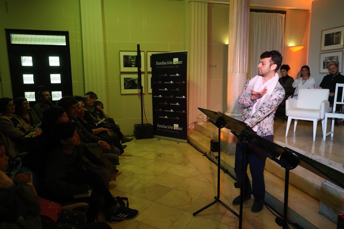 Nuevo ciclo de lecturas dramatizadas "El teatro se lee en la Alhambra". Hoy en la <a href="/FRodriguezAcost/">Fundación Pública Andaluza Rodríguez-Acosta</a>. El domingo,8/4-12h, en el Palacio de Carlos V. Acceso gratuito ¡Os esperamos!